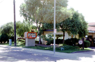 Vagabond Motel, 1221 E. Apache Blvd.