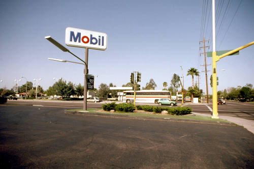 Mobil sign, W. University Drive