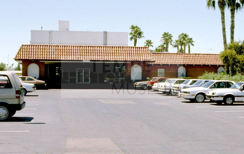 Holiday Inn before remodel, Apache and Rural