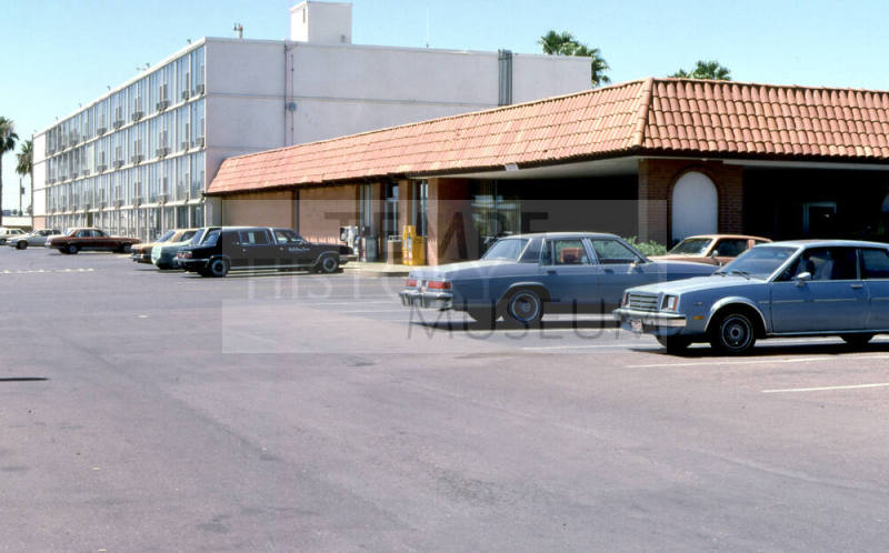 Holiday Inn before remodel, Apache and Rural