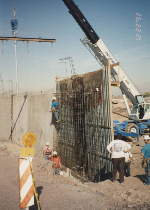 Forming Southeast Retaining Walls and Light Blisters