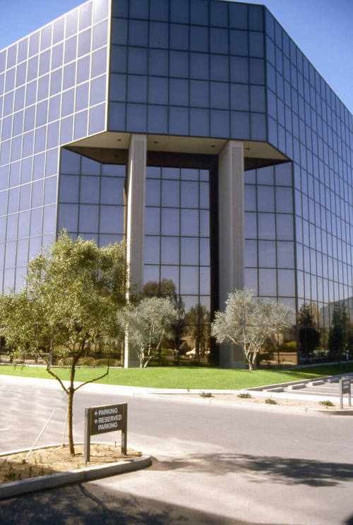 Office Building, 2419 W. 14th St.