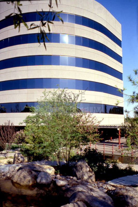 Park Garden, 1620 W. Fountainhead Parkway