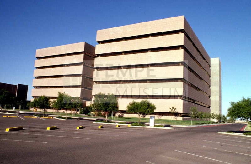 Garrett, 1300 W. Warner Rd.