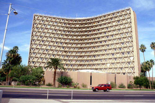 Manzanita Hall, ASU