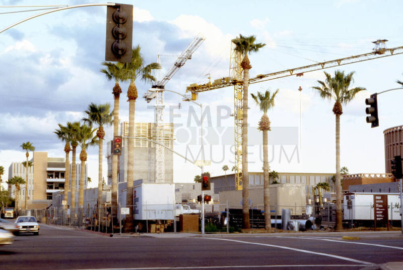 Mill Avenue and 10th Street Intersection