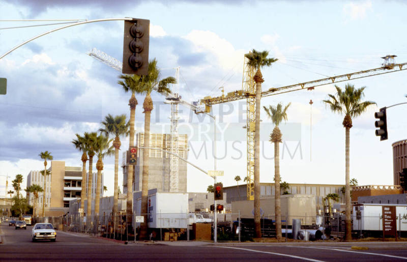 Mill Avenue and 10th Street Intersection