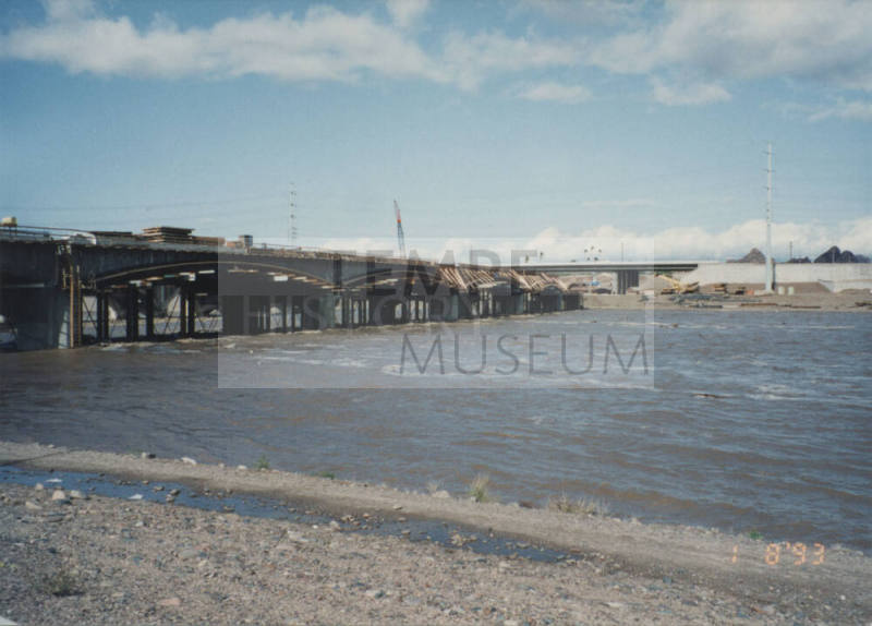 Rain Continues - SRP Predicts 160,000 cfs