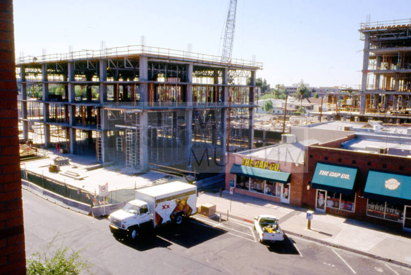 Brickyard-Orchid House construction