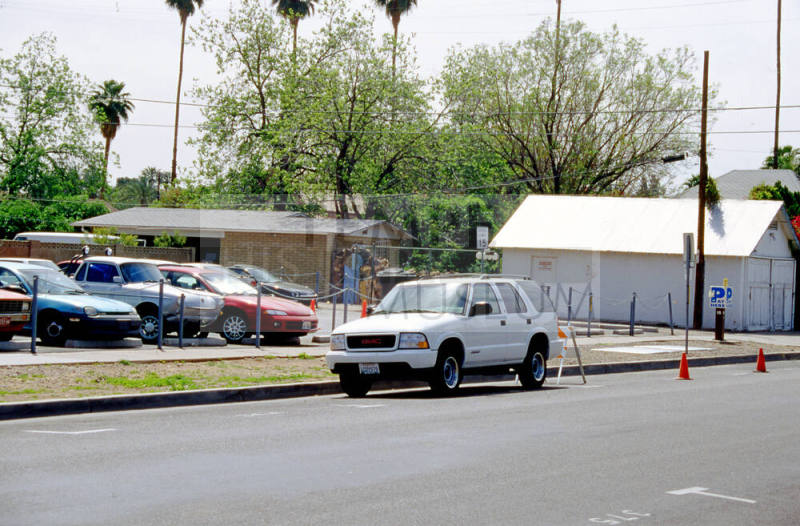 Forest Avenue South of 6th Street