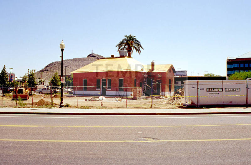 Small Brick House in Downtown Tempe