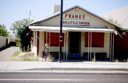 Frank's Little Tavern, 941 E. Apache Blvd.