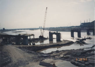 Removing Flood Damaged Falsework Span 8