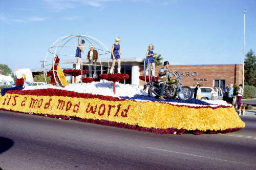 "It's a Mod Mod World" Float, Tempe Parade