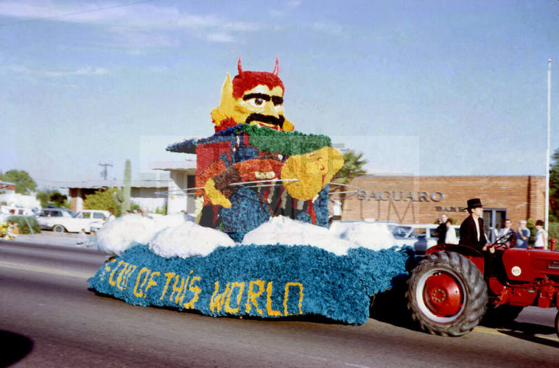 "Not of This World" Float, Tempe Parade