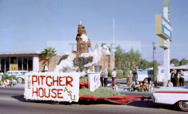 "Pitcher House" Float, Tempe Parade