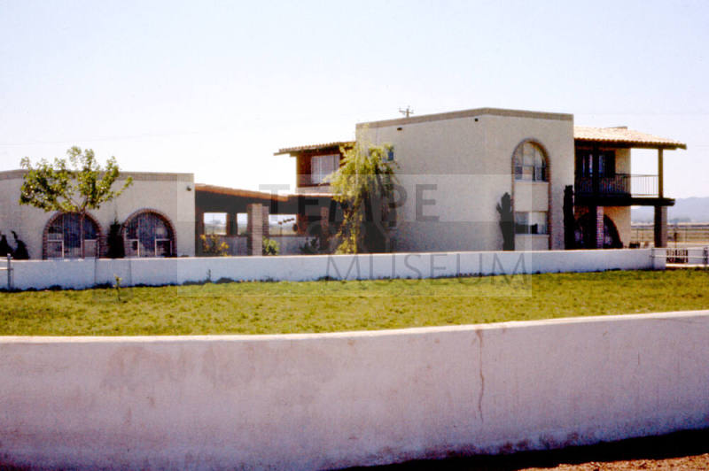 Carnal Home in Calle de Caballos