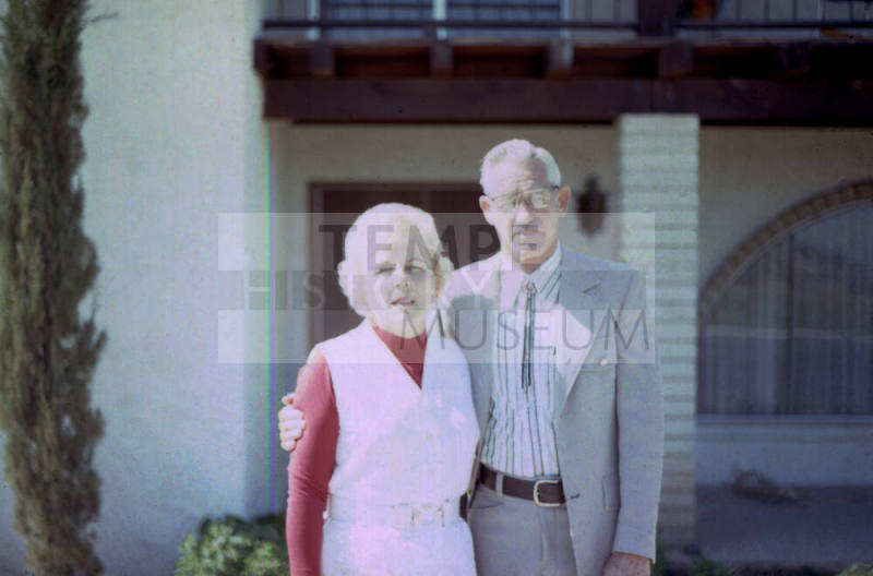 Dorothy and Arthur Lyle Carnal at home in Calle de Caballos
