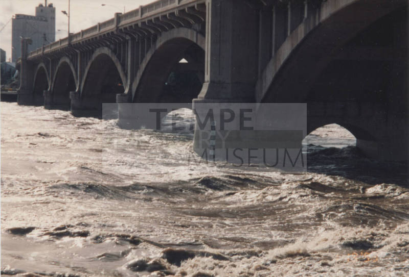 Water Level Continues to Recede