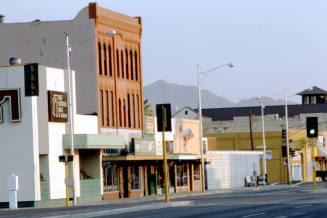Mill Avenue shops