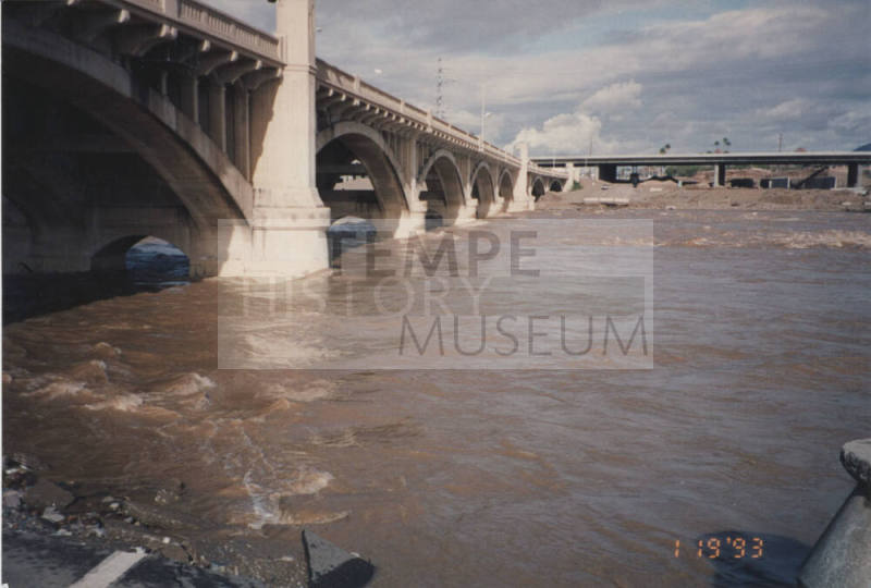 Water Level Continues to Recede