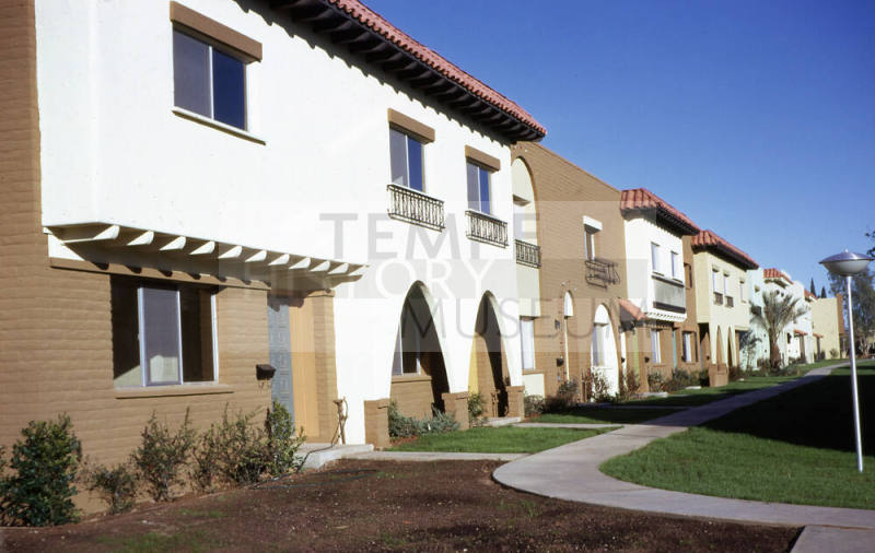 Townhouses at 28th Street and Clarendon, Phoenix