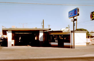 Arco Gas Station