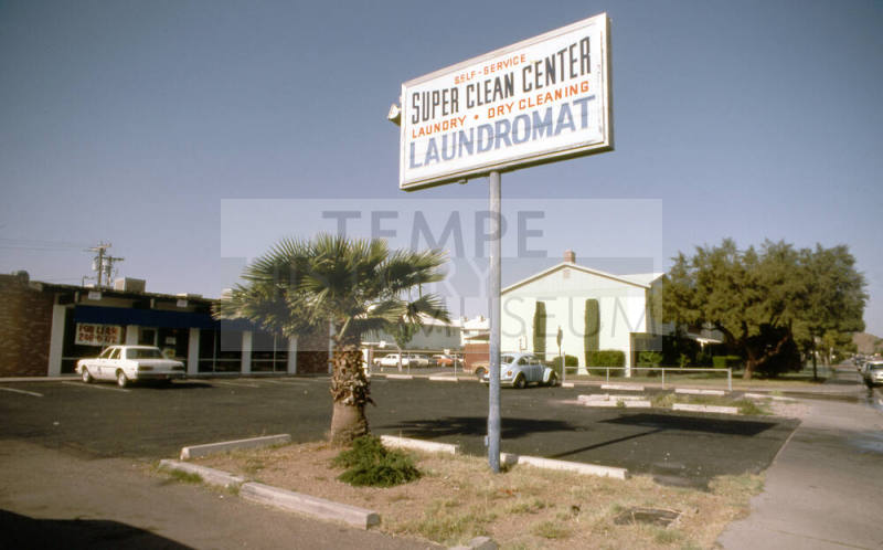 Super Clean Center Laundromat, Scottsdale Rd.