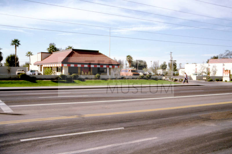 Whataburger, 1346 S. Rural Rd.
