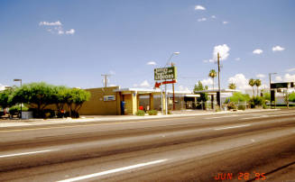 Jerry's Liquors, 1200 S. Rural Rd.