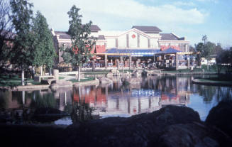 Famous Pacific Fish Co., 1470 E. Southern Ave.