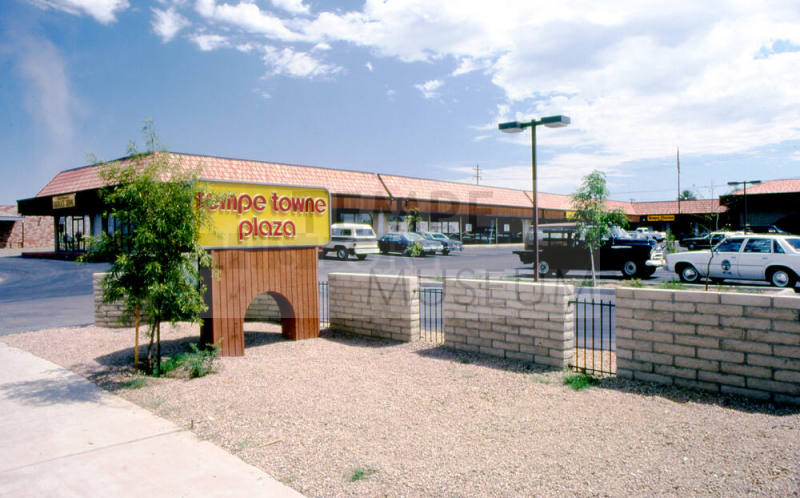 Tempe Towne Plaza, 933 E. University