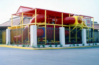 Burger King, Basha's Bargain Basket Center