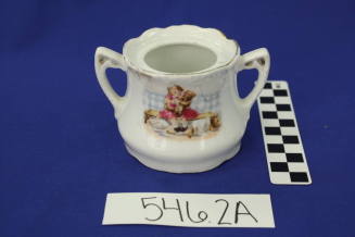 Toy sugar bowl