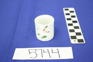 Toy cup