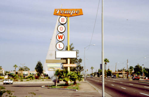 Tempe Bowl sign, 1100 E. Apache Blvd.