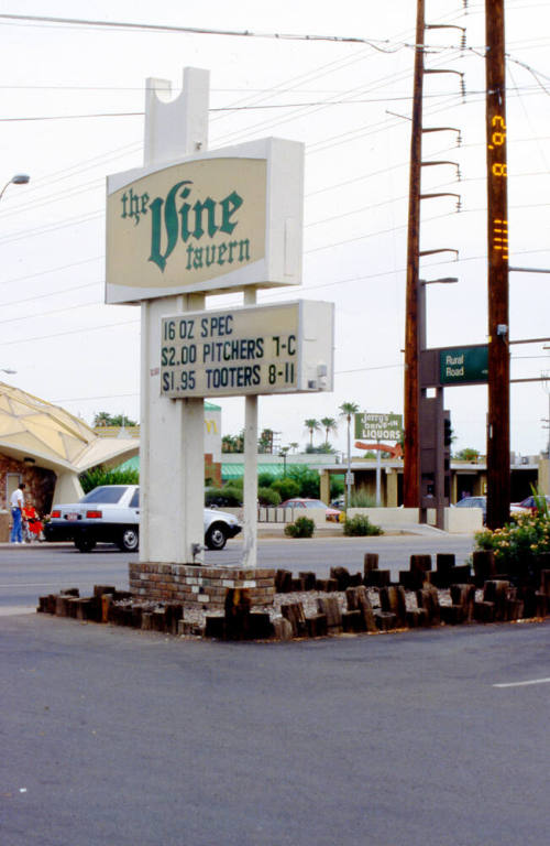 The Vine, 801 E. Apache Blvd.