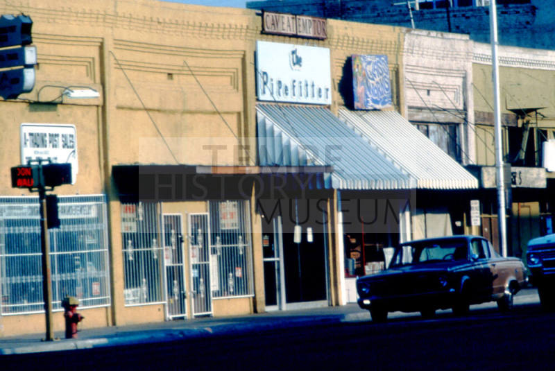 Mill Avenue Street Scene