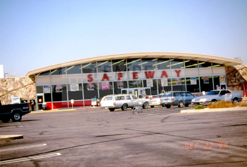 Safeway, 926 E. Broadway Rd.