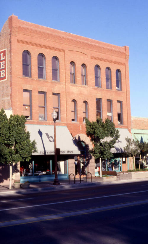 Tempe Hardware Building