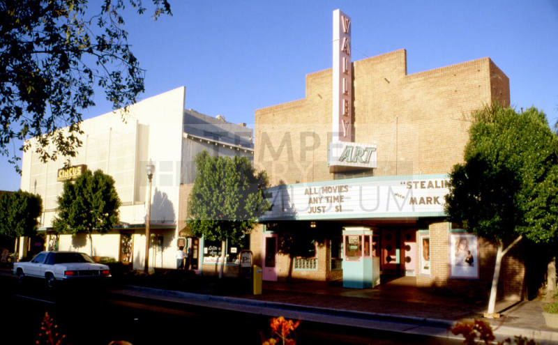 Valley Art Theatre