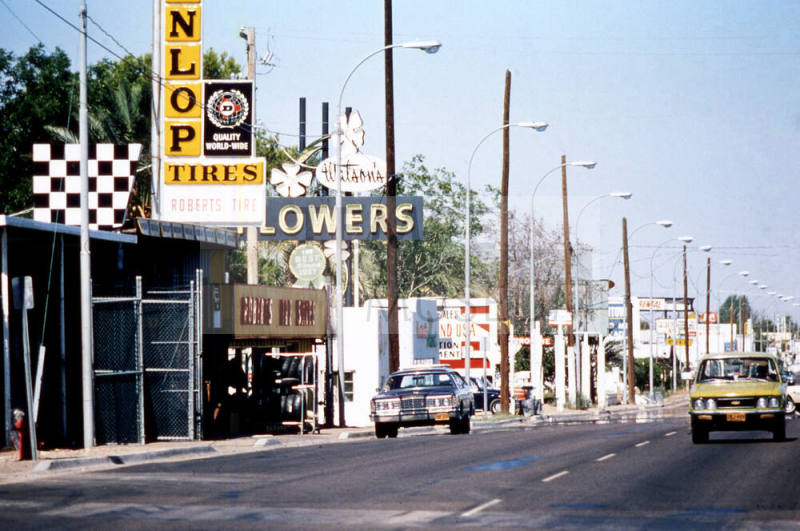 Apache Boulevard Street Scene