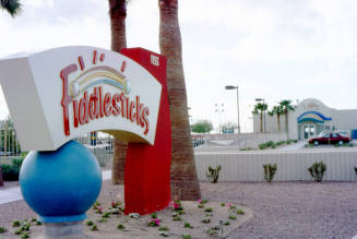 Fiddlesticks, 1155 W. Elliot Rd.