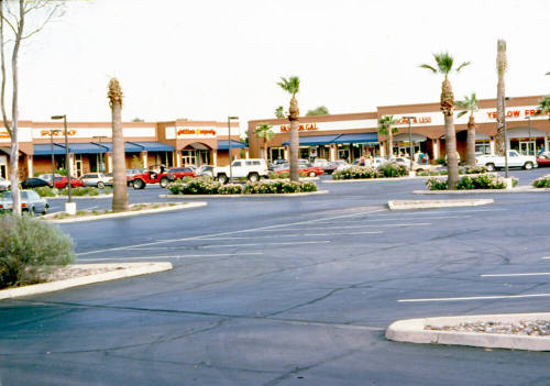 Broadway Marketplace, Rural & Broadway