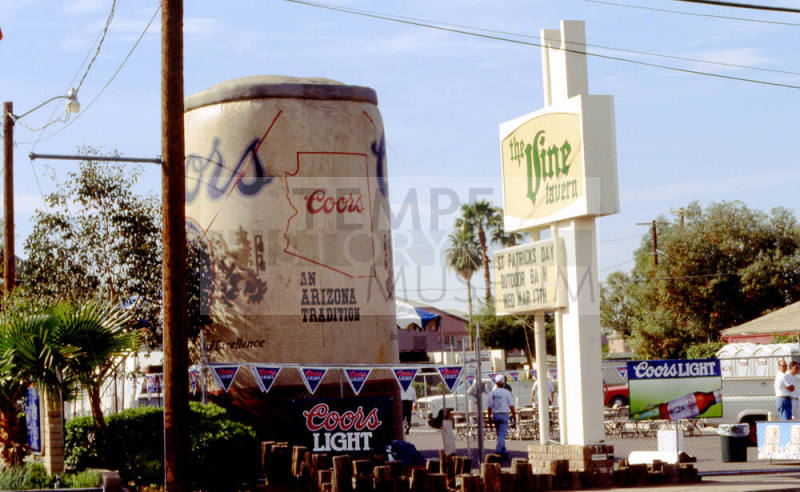 The Vine, 801 E. Apache Blvd.