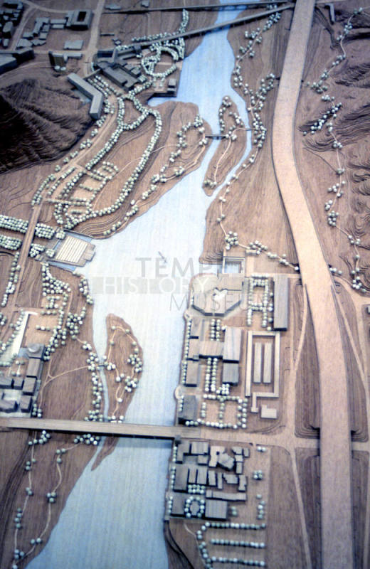 Rio Salado Model - Fiesta Plaza