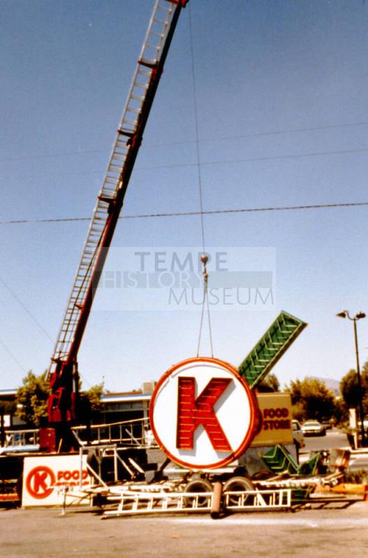 Circle K sign, 802 S. Hardy Dr.