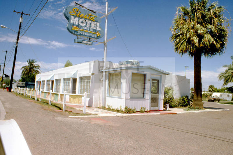Siesta Motel, 2232 E. Apache Blvd.