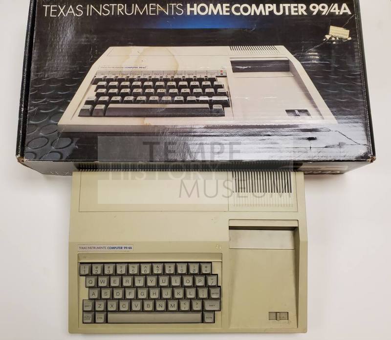 Texas Instrument Home Computer 99/4A