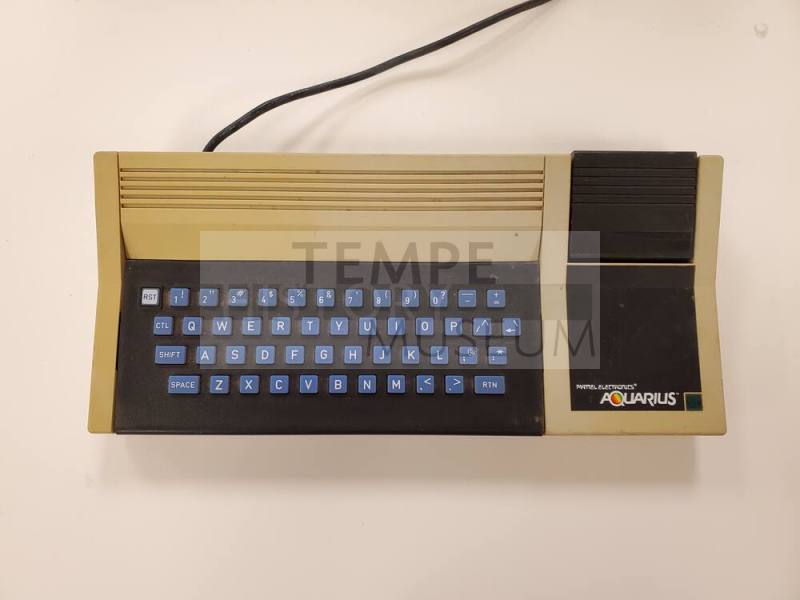 Mattel Electronics Aquarius Home Computer & Accessories